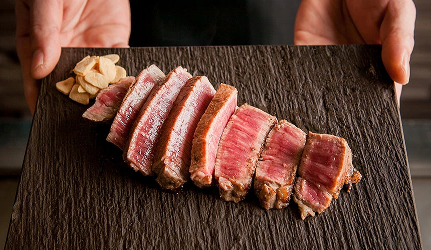 A5等級神戶牛排專賣店「彩 SAI-DINING」提供的牛排