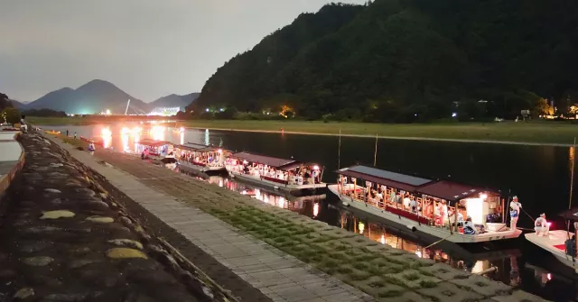 傳承千年的古代漁法，岐阜長良川鸕鶿捕魚「鵜飼」
