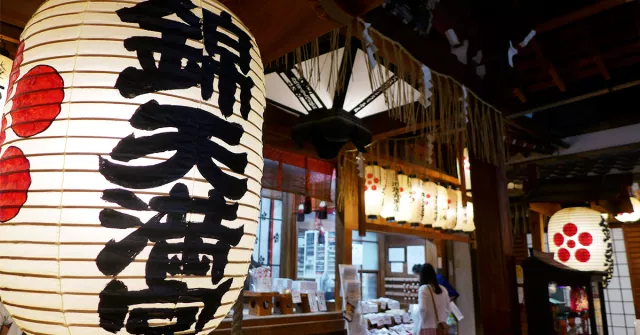 「錦天滿宮」融入京都巷弄中逾千年，求學業或商業繁盛必拜！
