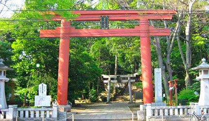 八幡鳥居