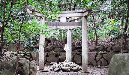 三柱鳥居