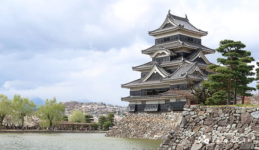 松本城