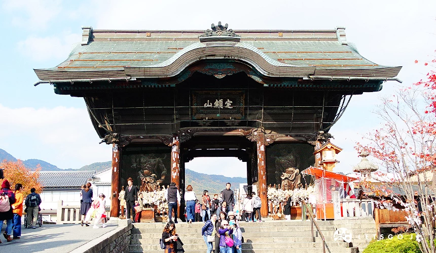 長野善光寺仁王門