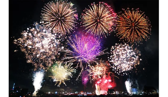 足立花火大會攻略：舉辦日期、交通門票、會場地圖與必看亮點