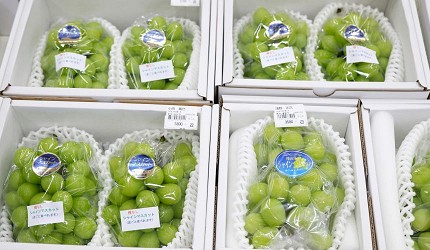 岡山市中央批發市場有售的青提子