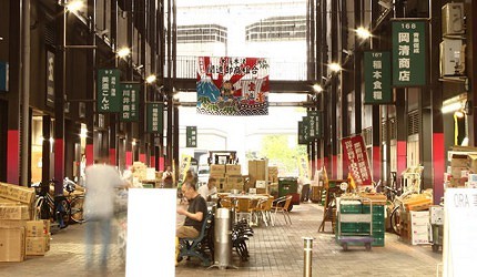 大阪木津批發市場內店舖都在早上11點多就關門
