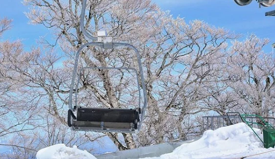 GALA湯澤滑雪場的纜車
