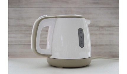 快煮壺推薦電熱水煲推介泡茶壺電熱水壺日本泡咖啡台灣製保溫壺Panasonic耗電虎牌缺點人氣旅行商品插著電源