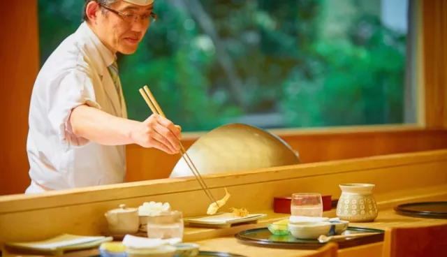 先吃漬物再吃白飯，廚師會哭？「日本料理」10大用餐NG行為千萬別犯