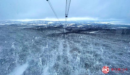 八甲田纜車沿線雪山景色