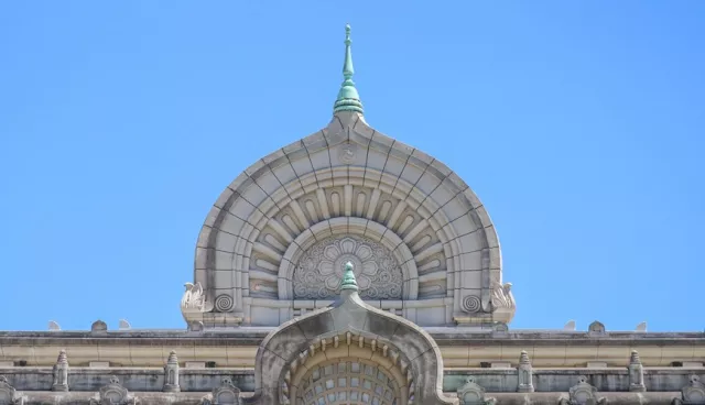 東京「築地本願寺」巡禮！超人氣18品早餐、音樂會、寺廟住宿體驗超特別！