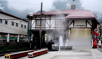 富山旅遊富山景點推薦富山自由行推介立山黑部大雪谷五箇山合掌村宇奈月溫泉螢烏賊富山縣高岡市立山黑部一日遊紅楚蟹黑拉麵富山縣魚津市富山縣特產富山美食整理文章黑部宇奈月溫泉圖片