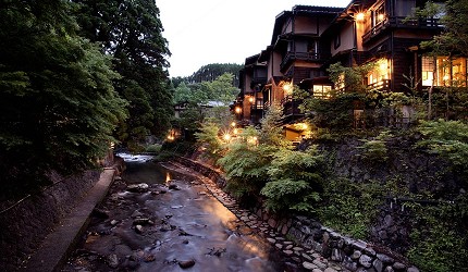 黑川溫泉裡旅館一景