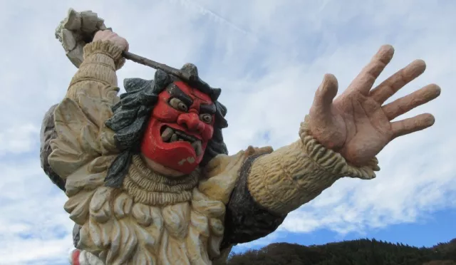 認識生剝鬼故鄉！秋田縣男鹿市自由行推薦：生剝鬼柴燈祭、紫陽花寺、哥吉拉岩超壯觀！