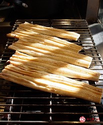姬路推薦美食姬路FESTA竹田星鰻飯MANEKI本店的白燒星鰻