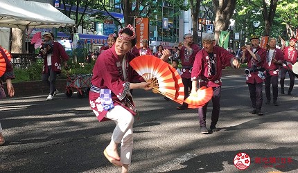 日本春天仙台青葉祭傳統舞蹈雀舞