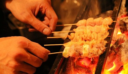 河口湖必食富士吉田美食河口湖吃推薦山梨美食餐廳推介甲府甲州餺飥麵壽司善必去介紹文章甲府美食燉雞內臟地雞的上田圖