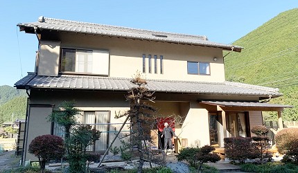 宇都宮餃子宇都宮美食推薦栃木縣美食推介栃木必吃餐廳栃木日光豆皮足利醬汁豬排丼佐野耳烏龍麵美食餐廳介紹文章佐野美食-耳烏龍麵野上咖啡廳 母ん母親父(bonvoyage)圖