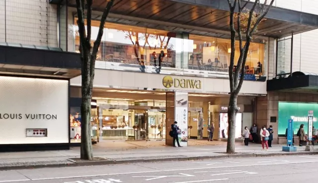 「大和 金澤香林坊店」購物攻略：美妝保養品、美食伴手禮一次買齊 的縮圖