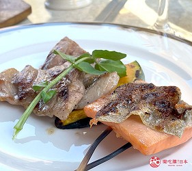 森林小丘庭園的鮭魚料理