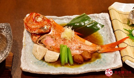 湯宿一番地內可品嘗到的美食金目鯛熱海煮