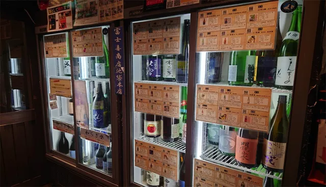 喝日本酒好貴？走一趟東京體驗道地日本酒喝到飽酒吧，近池袋車站又划算！