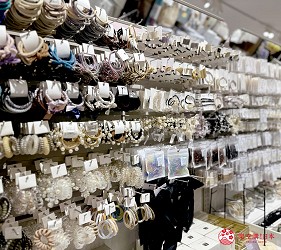 永旺夢樂城大阪巨蛋城3COINS+plus中販售的髮飾與飾品