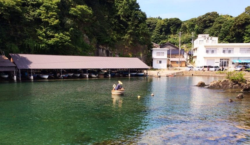 佐渡島盆舟及湖
