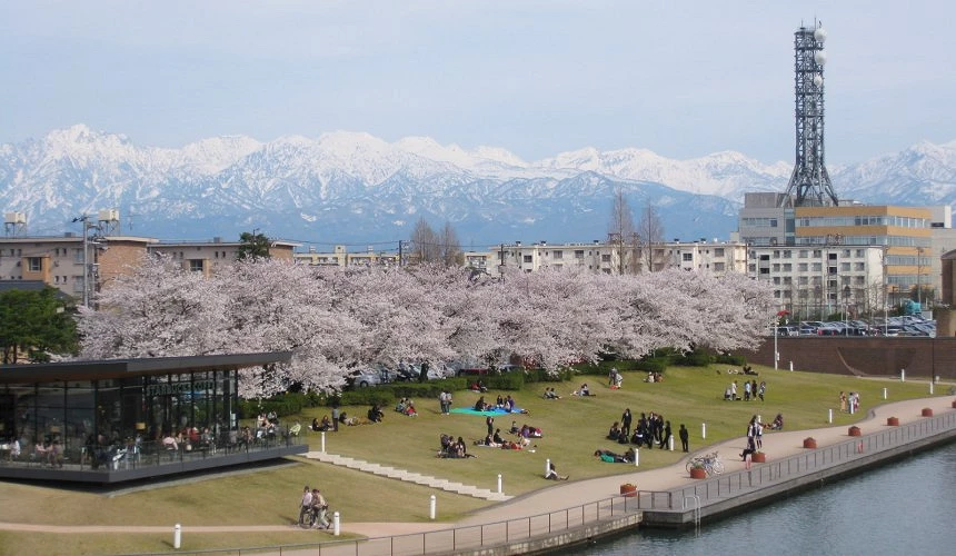 富岩運河環水公園