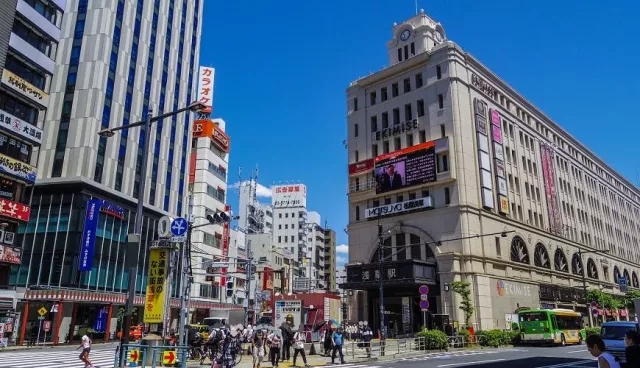 來東京不一定要住新宿、澀谷！8 個交通意外便利的車站推薦給你
