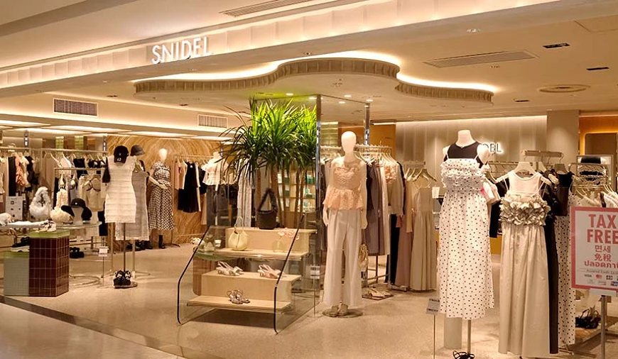 「福岡 PARCO」裡的 SNIDEL 店舖外觀