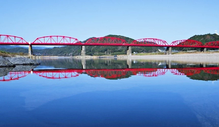 沈下橋、紅鐵橋景色