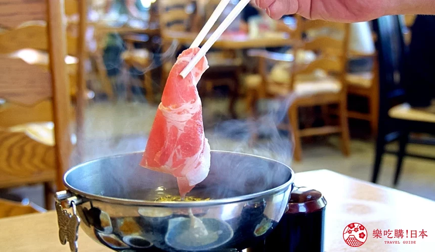 來自當地「渡邊波克夏牧場」的黑豬肉肉質柔軟、口感鮮甜
