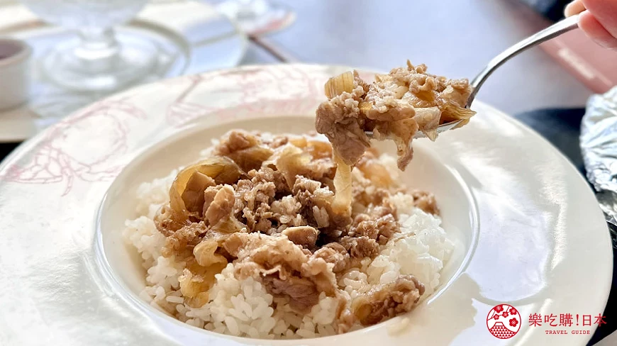 穆斯林牛肉蓋飯簡單又有飽足感