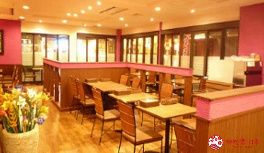 北海道湯咖哩推薦札幌湯咖哩SoupCurry LAVI位在新千歲空港店的分店環境