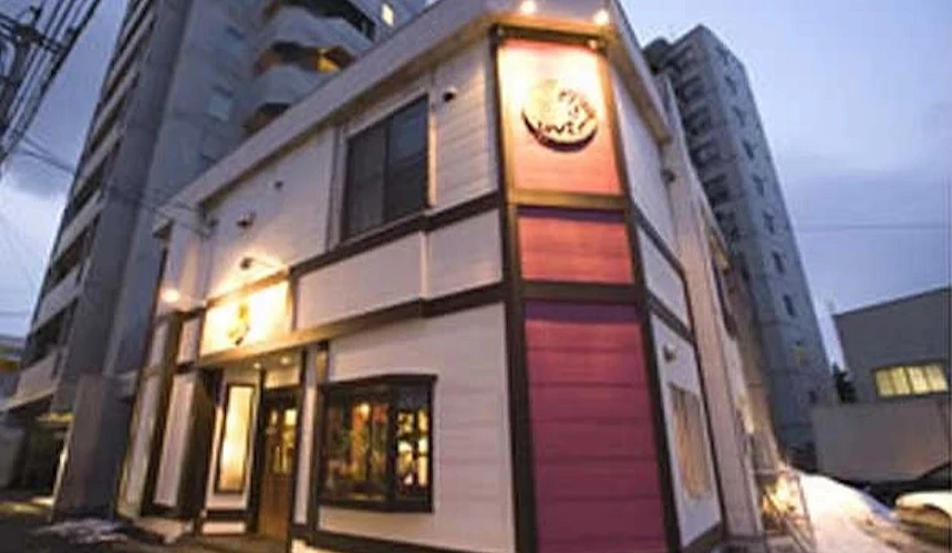 北海道湯咖哩推薦札幌湯咖哩SoupCurry LAVI位在平岸店的分店環境