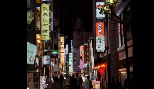 7大易犯日本餐桌禮儀：邊走邊吃、拍照打卡、吃剩打包都 NG？