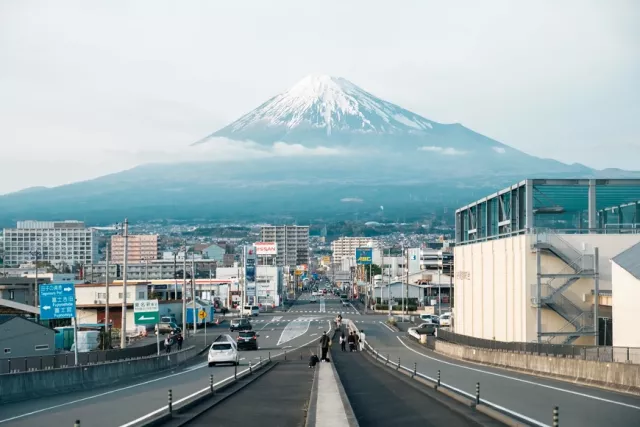 拍膩河口湖？最新「靜岡版富士山景點」夢之大橋、本町商店街拍絕美富士山！