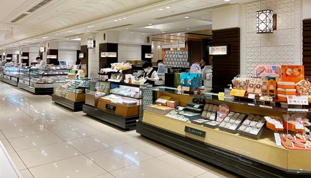 東京買伴手禮推薦到「日本橋三越本店」：日式、西式甜點都豐富，必買11選一次看