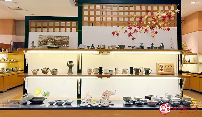 2樓為唐津燒的展示與販售區