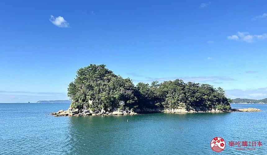 九十九島中形狀像獅子的小島