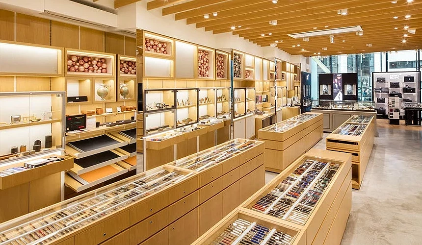 在主樓 G.Itoya有各種琳瑯滿目的文具商品