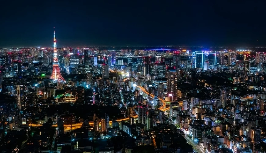 東京鐵塔及城市的夜景