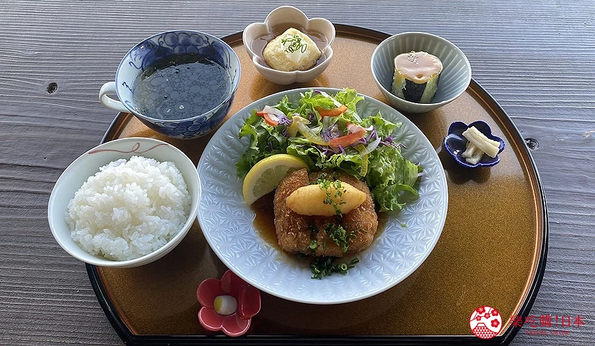 一粒茶屋すいしゃ