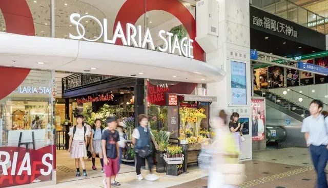 索拉利亞廣場買服飾球鞋、索拉利亞舞臺美食餐廳多【福岡天神必逛必吃】