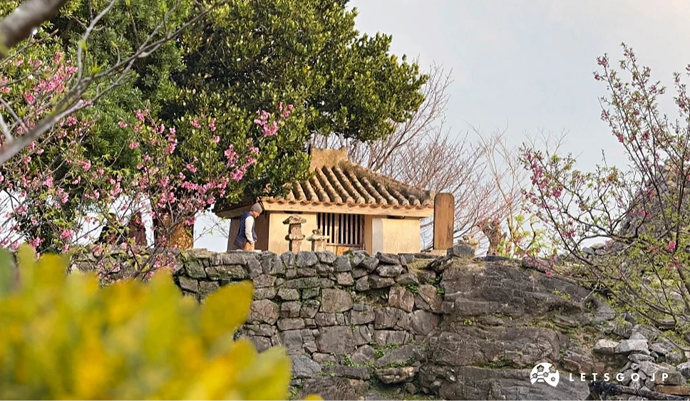 沖繩今歸仁城最中心的建築物「火神之祠」