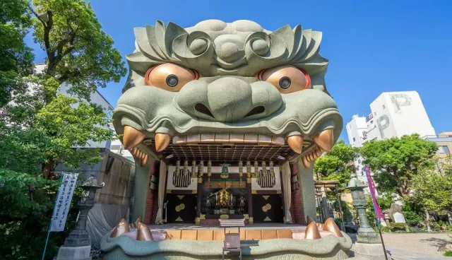 「難波八阪神社」完整攻略：交通、參拜指南、必買御守、周邊景點