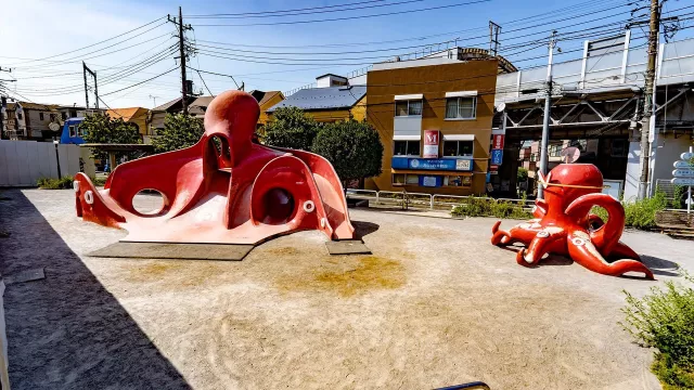 東京怪趣公園12選：大象滑梯、恐龍攀爬場、機器人遊樂場，加碼日系感照片拍攝重點