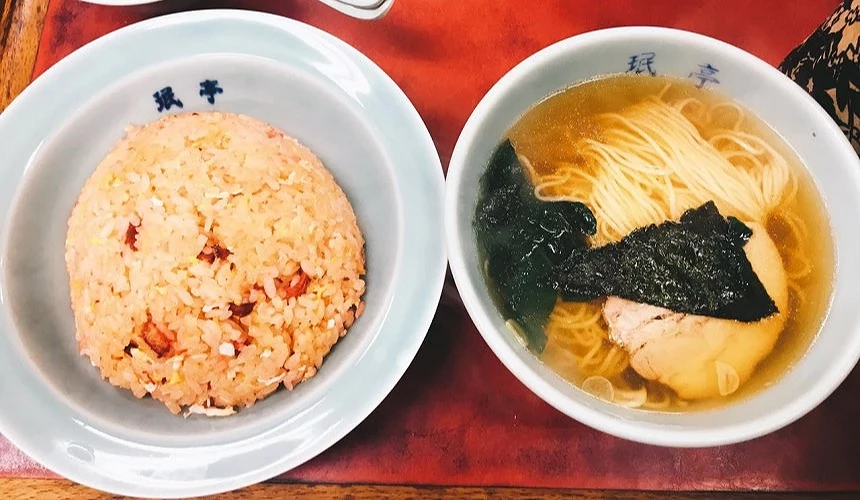 必點紅炒飯和江戶子拉麵