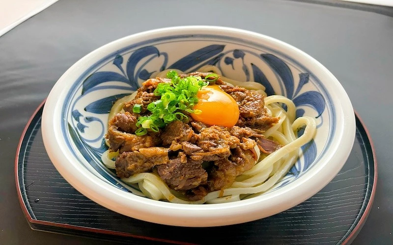 居酒屋Piccadilly 屋頂級橄欖牛